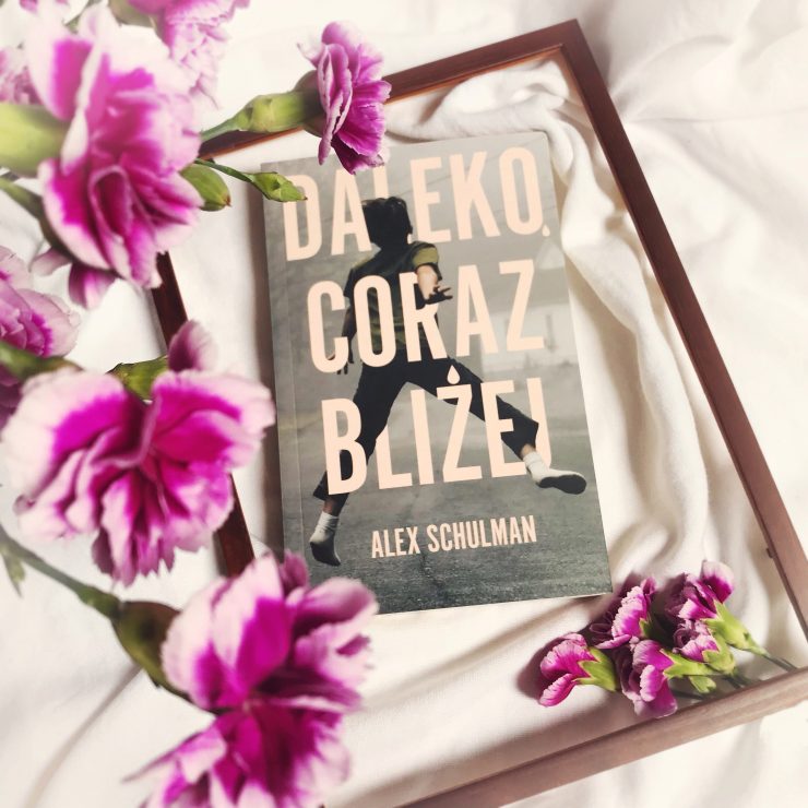 Daleko, coraz bliżej, Wydawnictwo Muza, fot. Lady Pasja