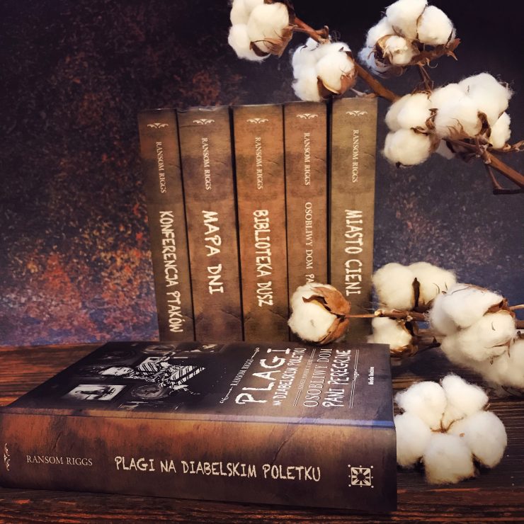 Plagi na diabelskim poletku, Ransom Riggs, Media Rodzina, fot. Lady Pasja