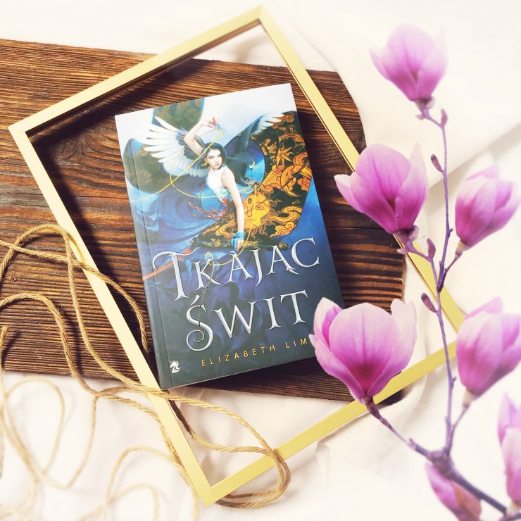 Tkając świt, Elizabeth Lim, Wydawnictwo We need YA, fot. Lady Pasja